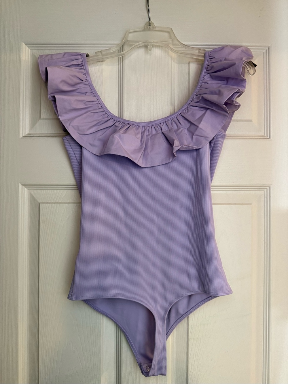 Express Lilac Ruffle Bodysuit - Picture 2 of 4